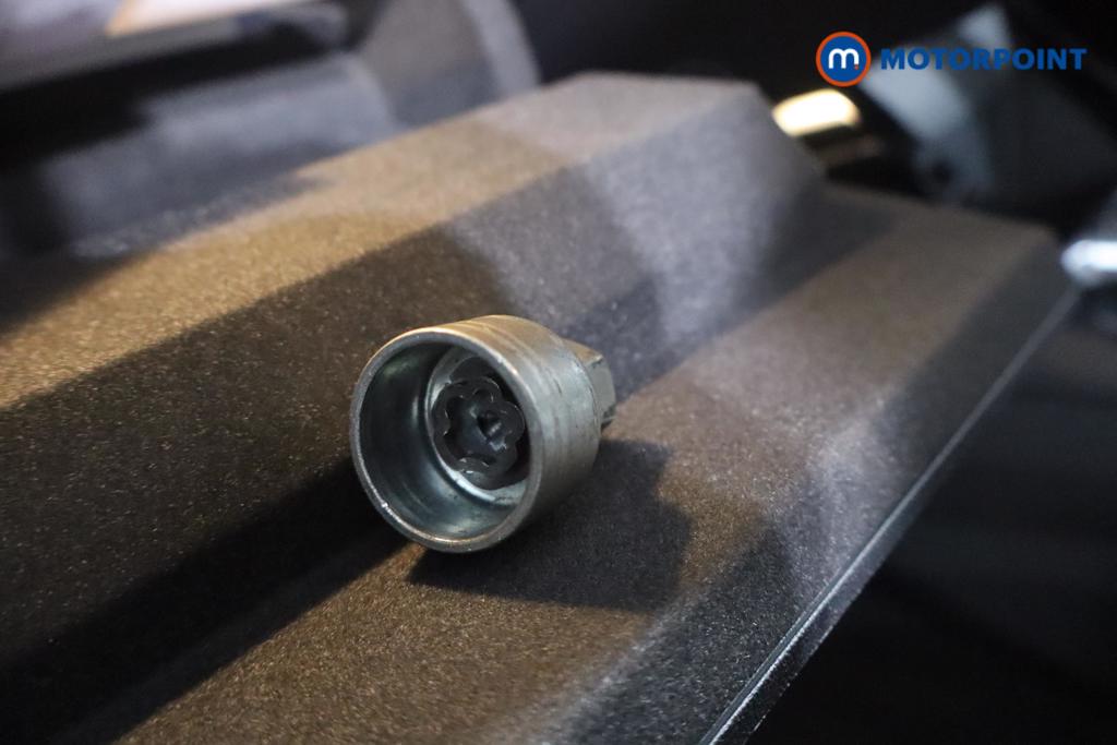 BMW 1 Series M Sport Automatic Diesel Hatchback - Stock Number (1578163) - 14th supplementary image