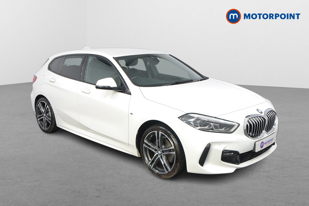 BMW 1 Series M Sport Automatic Diesel Hatchback - Stock Number (1578163) - Drivers side front corner