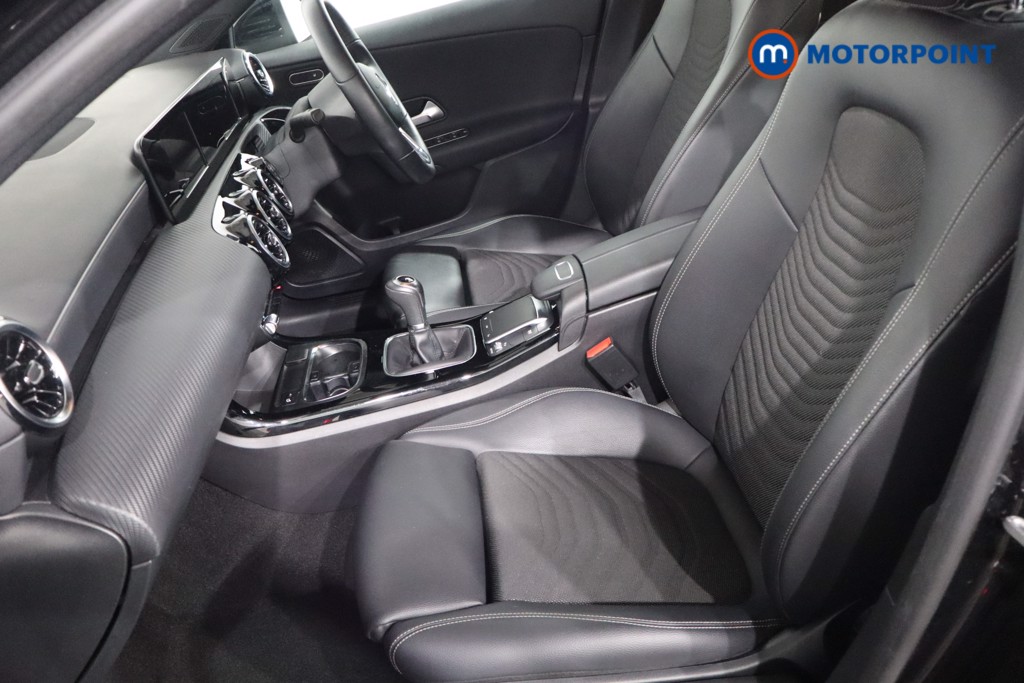Mercedes-Benz A Class SE Manual Petrol Hatchback - Stock Number (1578451) - 4th supplementary image