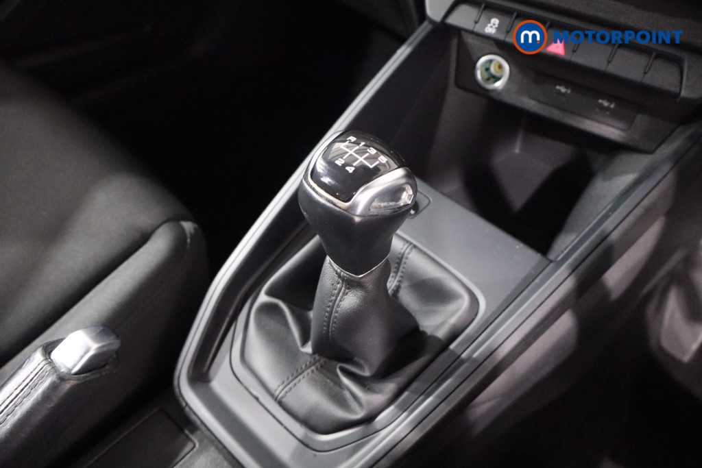 Audi A1 Technik Manual Petrol Hatchback - Stock Number (1578735) - 14th supplementary image