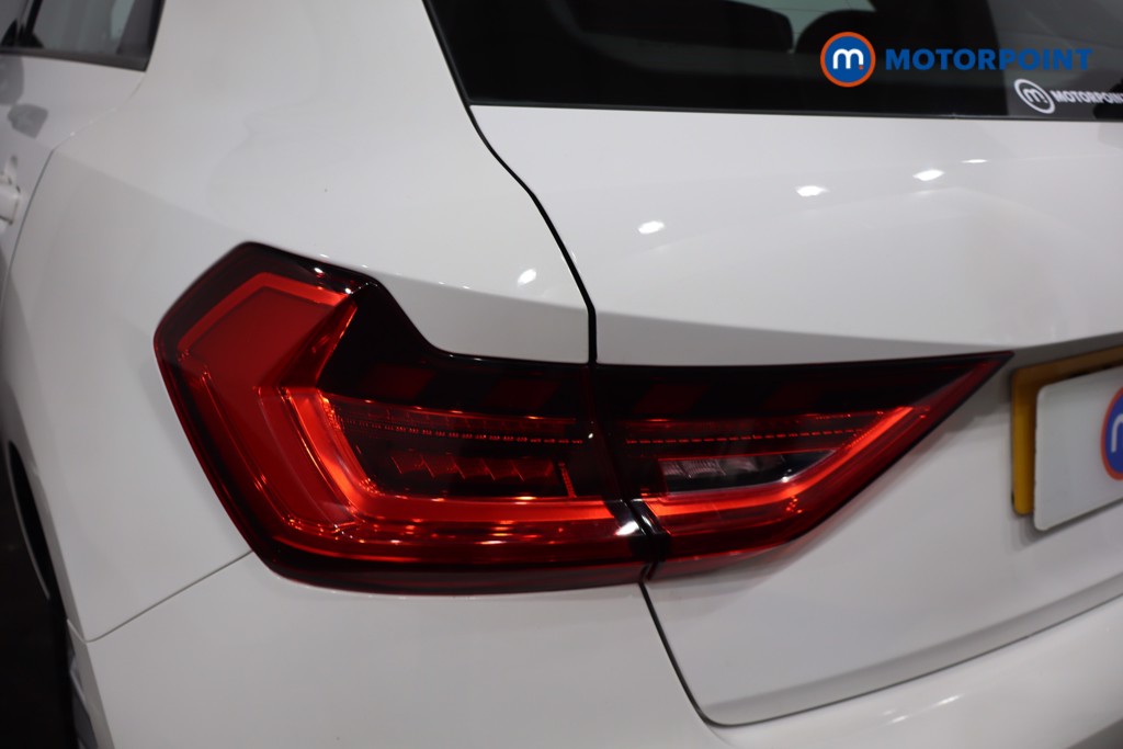 Audi A1 Technik Manual Petrol Hatchback - Stock Number (1578735) - 32nd supplementary image