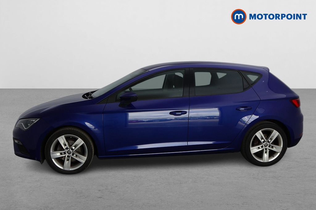 Seat Leon FR Manual Petrol Hatchback - Stock Number (1578850) - Passenger side