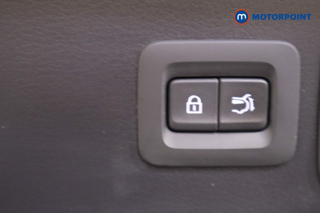 Mazda Cx-30 Exclusive-Line Manual Petrol-Electric Hybrid SUV - Stock Number (1578854) - 31st supplementary image