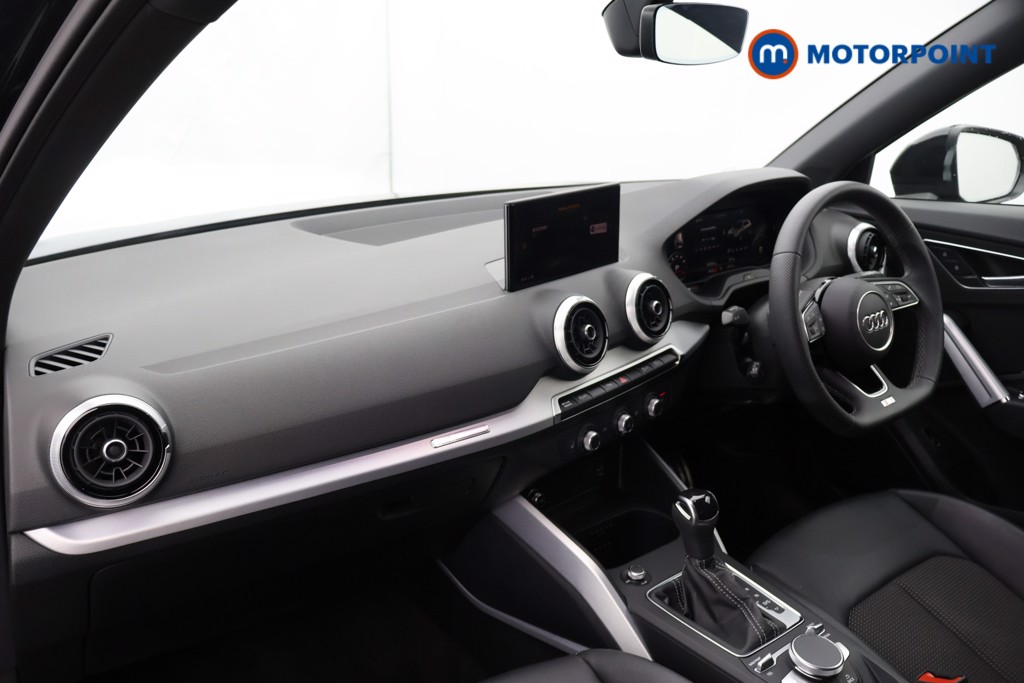 Audi Q2 Black Edition Automatic Petrol SUV - Stock Number (1578948) - 13th supplementary image