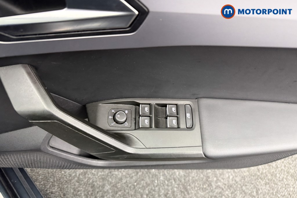 Seat Leon FR Automatic Petrol Hatchback - Stock Number (1579021) - 16th supplementary image