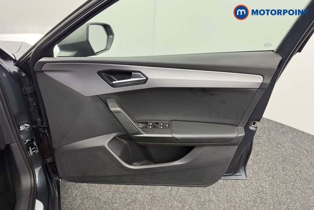 Seat Leon FR Automatic Petrol Hatchback - Stock Number (1579021) - 17th supplementary image