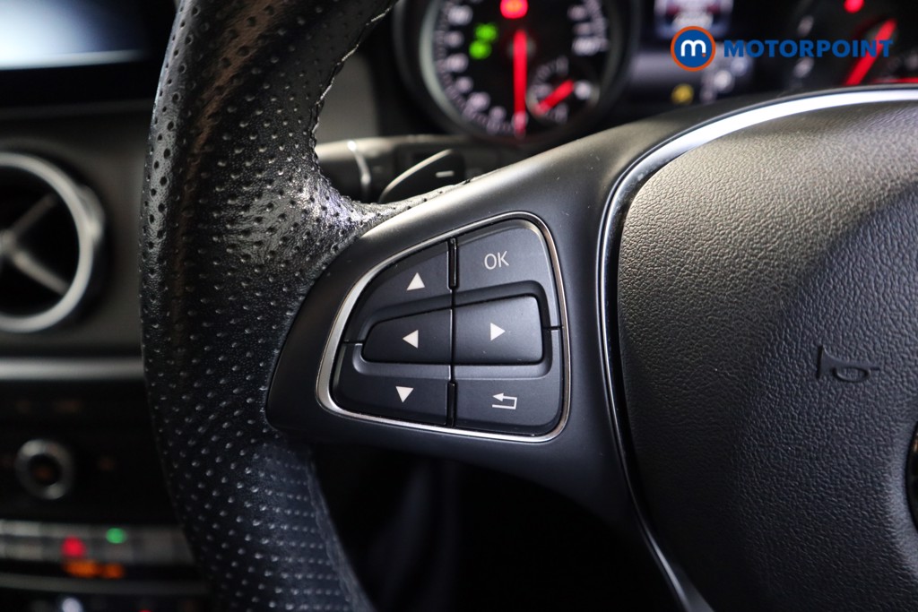 Mercedes-Benz GLA Urban Edition Automatic Petrol SUV - Stock Number (1579180) - 3rd supplementary image