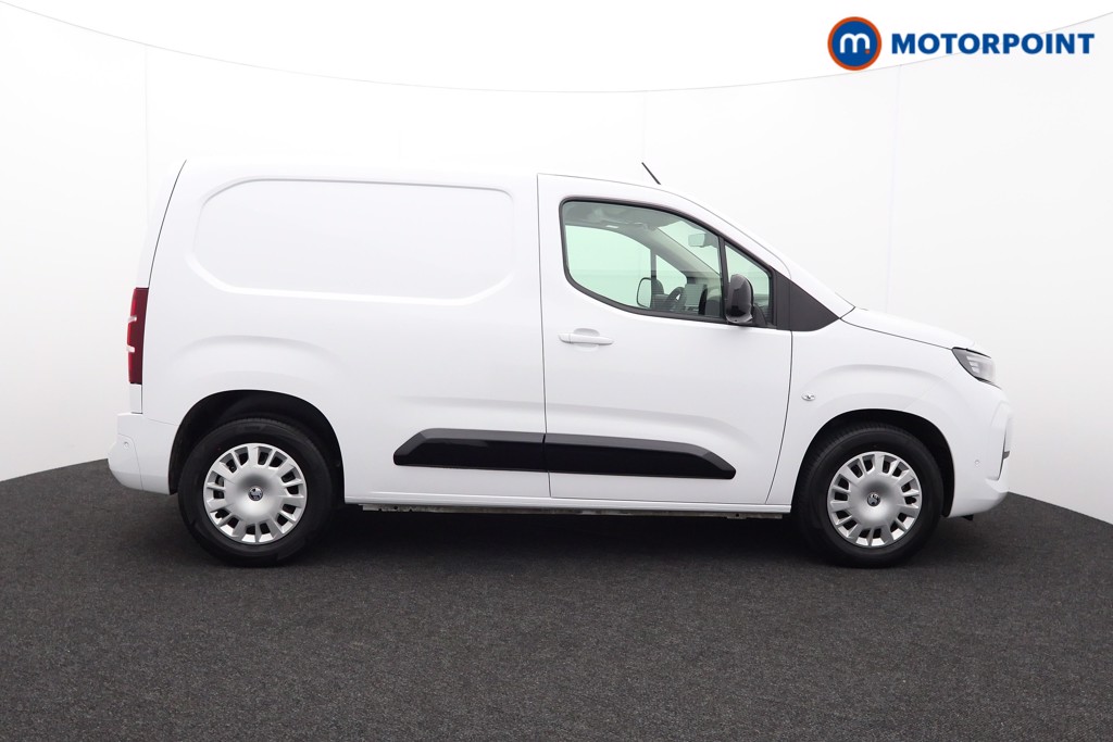 Vauxhall Combo Cargo PRO Automatic Electric Panel Van - Stock Number (1579638) - Drivers side