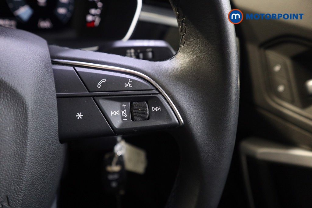 Audi Q3 Technik Automatic Petrol Plug-In Hybrid SUV - Stock Number (1579737) - 4th supplementary image