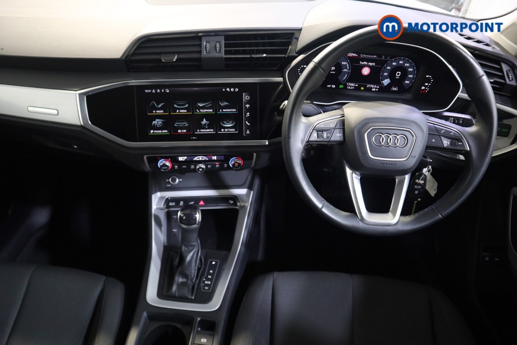 Audi Q3 Technik Automatic Petrol Plug-In Hybrid SUV - Stock Number (1579737) - 1st supplementary image