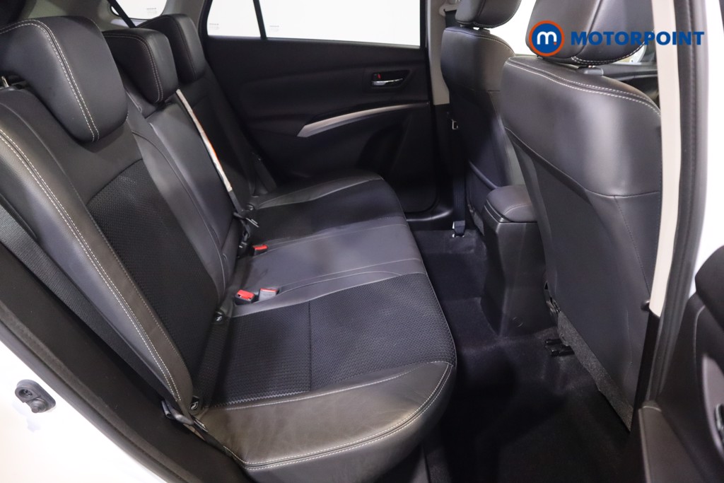 Suzuki S-Cross Ultra Automatic Petrol-Electric Hybrid SUV - Stock Number (1579765) - 7th supplementary image