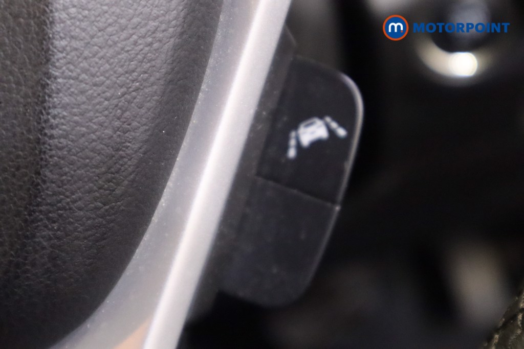 Suzuki S-Cross Ultra Automatic Petrol-Electric Hybrid SUV - Stock Number (1579765) - 21st supplementary image