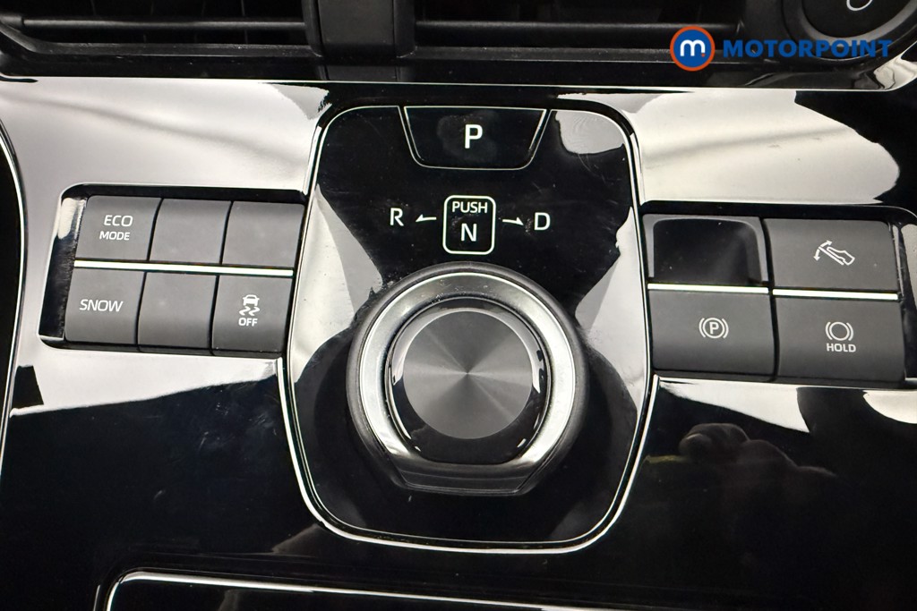 Toyota Bz4x Pure Automatic Electric SUV - Stock Number (1579974) - 7th supplementary image