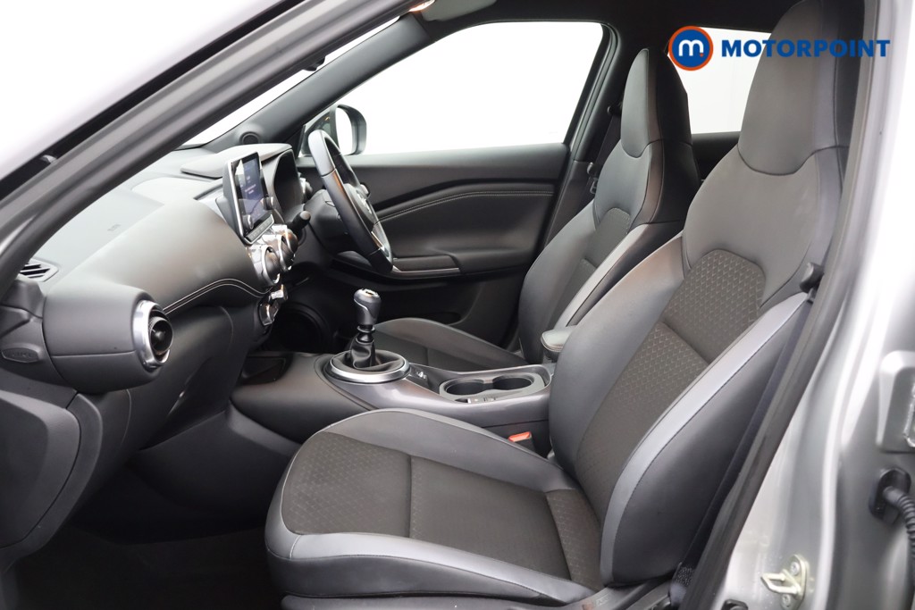 Nissan Juke N-Connecta Manual Petrol SUV - Stock Number (1580154) - 14th supplementary image