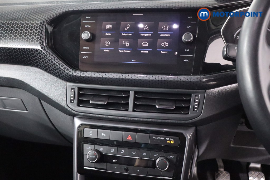 Volkswagen T-Cross SEL Manual Petrol SUV - Stock Number (1580455) - 15th supplementary image