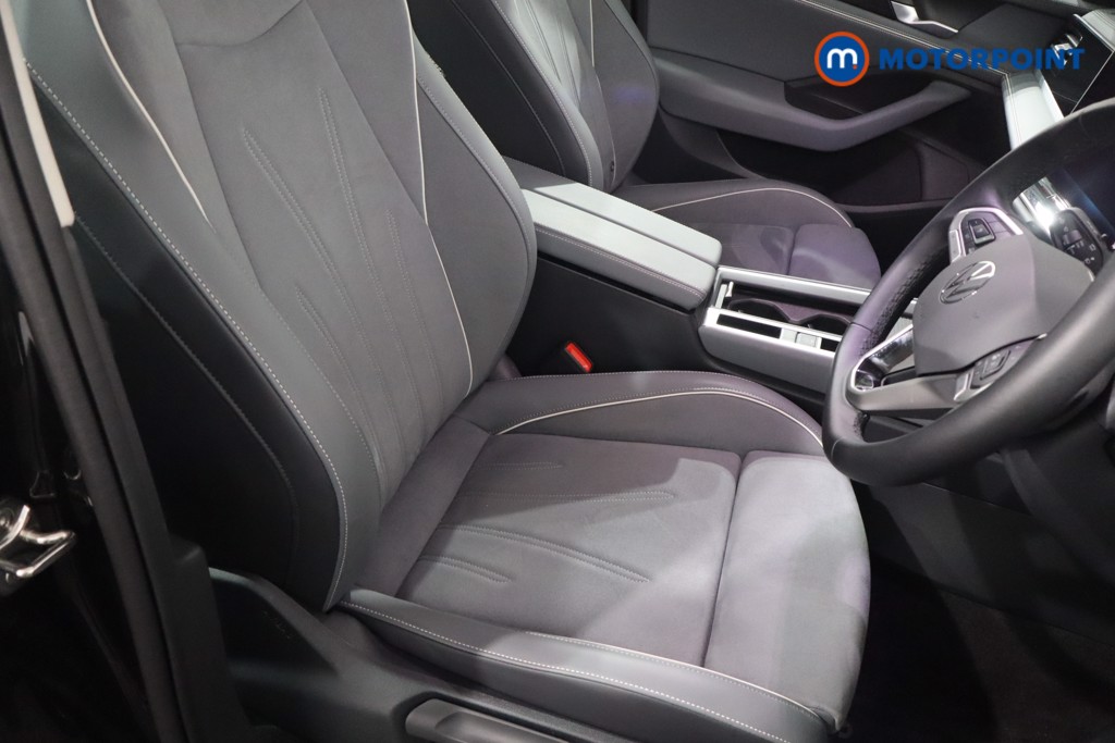 Volkswagen Passat Life Automatic Petrol Plug-In Hybrid Estate - Stock Number (1580783) - 24th supplementary image