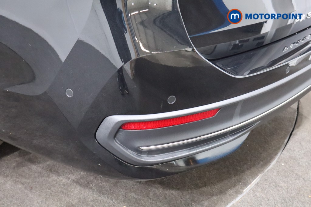 Volkswagen Passat Life Automatic Petrol Plug-In Hybrid Estate - Stock Number (1580783) - 33rd supplementary image