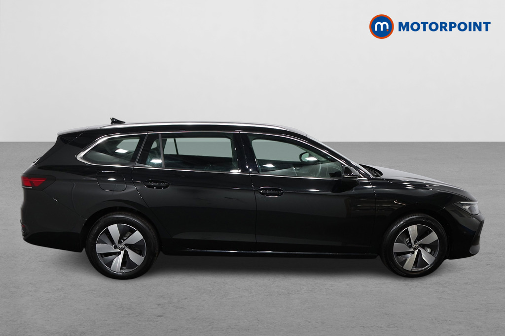 Volkswagen Passat Life Automatic Petrol Plug-In Hybrid Estate - Stock Number (1580783) - Drivers side