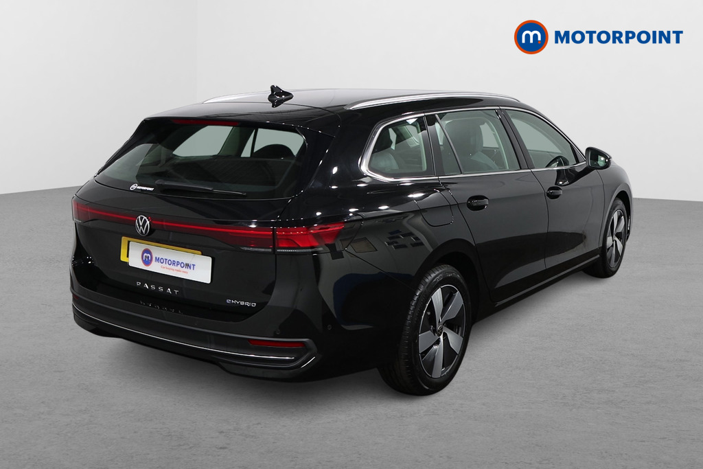 Volkswagen Passat Life Automatic Petrol Plug-In Hybrid Estate - Stock Number (1580783) - Drivers side rear corner