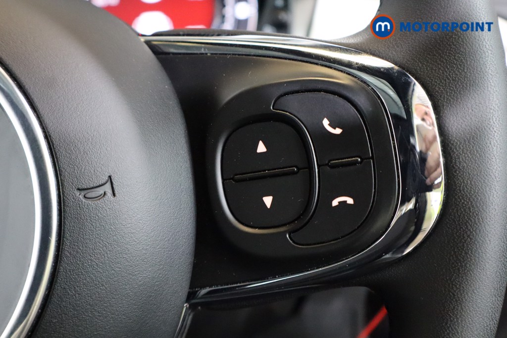 Fiat 500 TOP Manual Petrol-Electric Hybrid Hatchback - Stock Number (1580840) - 4th supplementary image