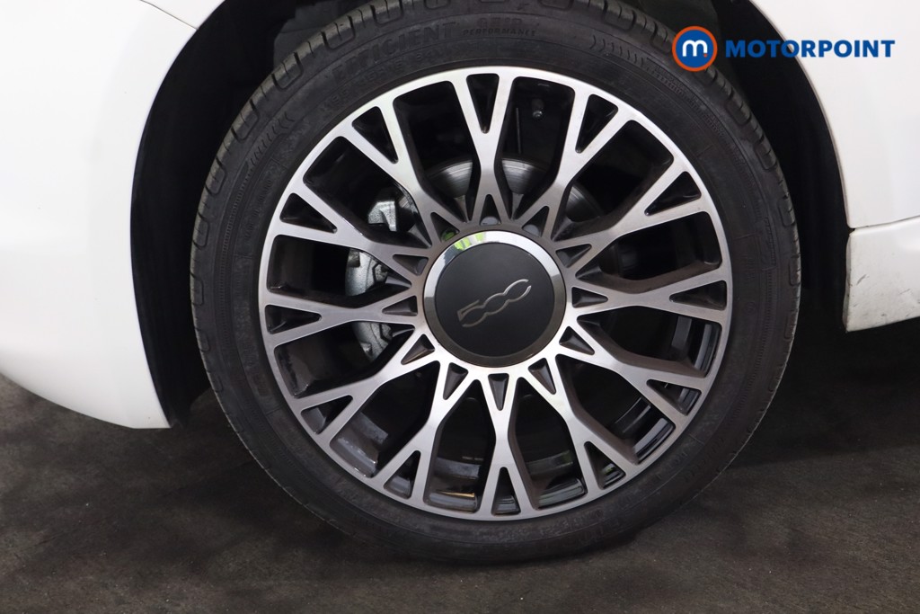 Fiat 500 TOP Manual Petrol-Electric Hybrid Hatchback - Stock Number (1580840) - 15th supplementary image