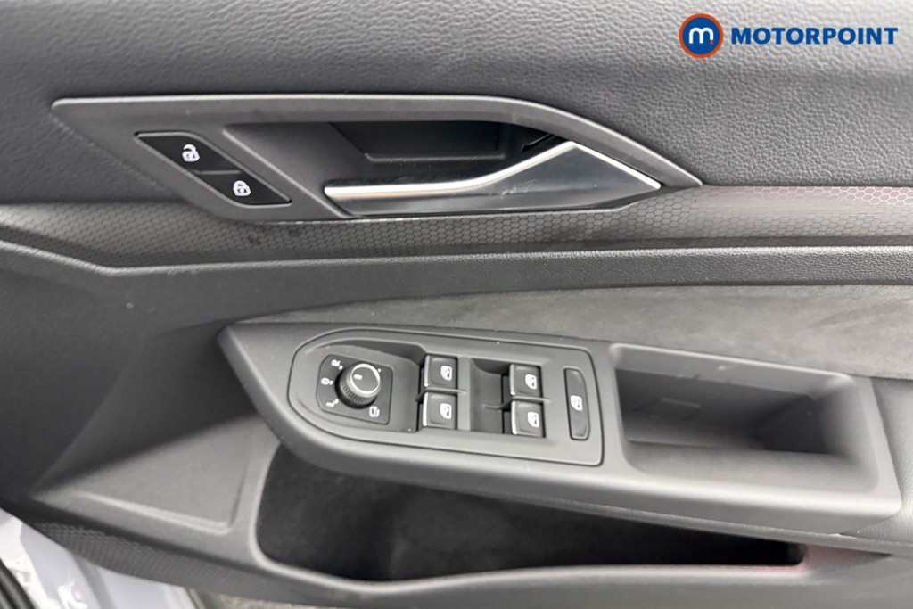 Volkswagen Golf GTD Automatic Diesel Hatchback - Stock Number (1581782) - 16th supplementary image