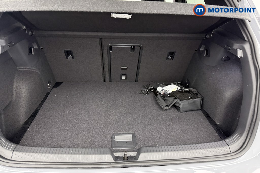 Volkswagen Golf GTD Automatic Diesel Hatchback - Stock Number (1581782) - 20th supplementary image