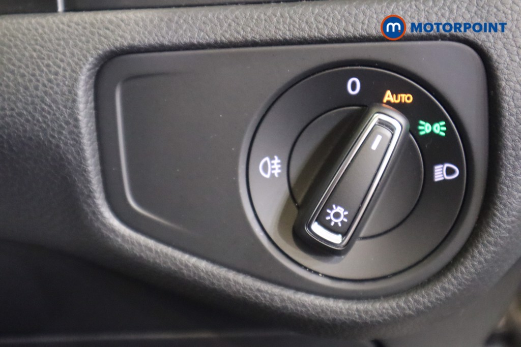 Volkswagen Golf SE Manual Petrol Hatchback - Stock Number (1581812) - 16th supplementary image