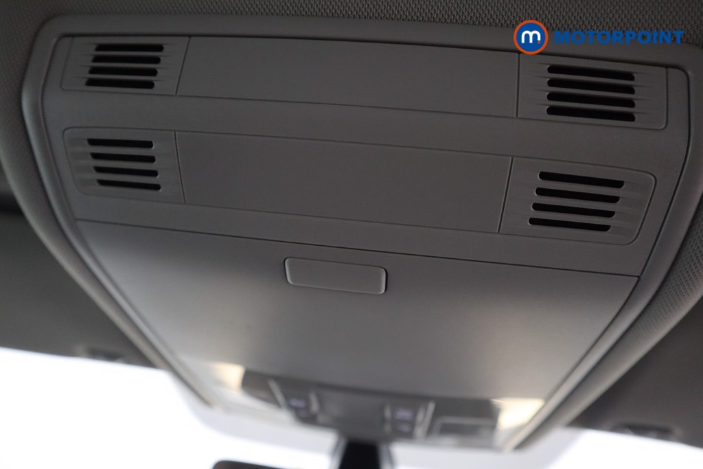 Volkswagen Golf SE Manual Petrol Hatchback - Stock Number (1581812) - 25th supplementary image