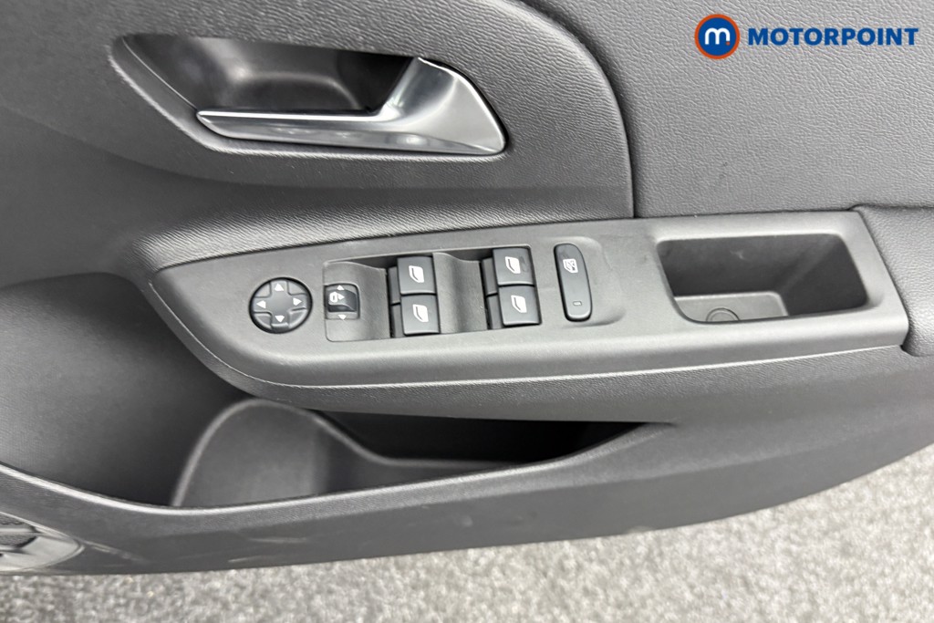 Vauxhall Corsa Elite Nav Premium Automatic Petrol Hatchback - Stock Number (1581959) - 16th supplementary image