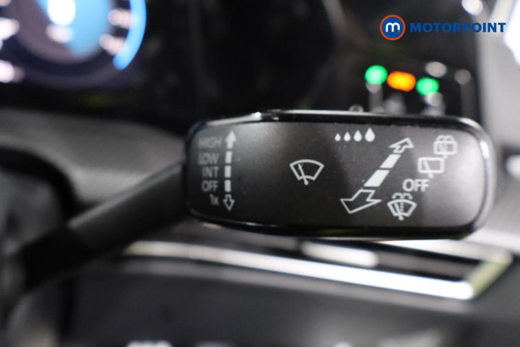 Volkswagen Golf R-Line Manual Petrol Hatchback - Stock Number (1582020) - 10th supplementary image