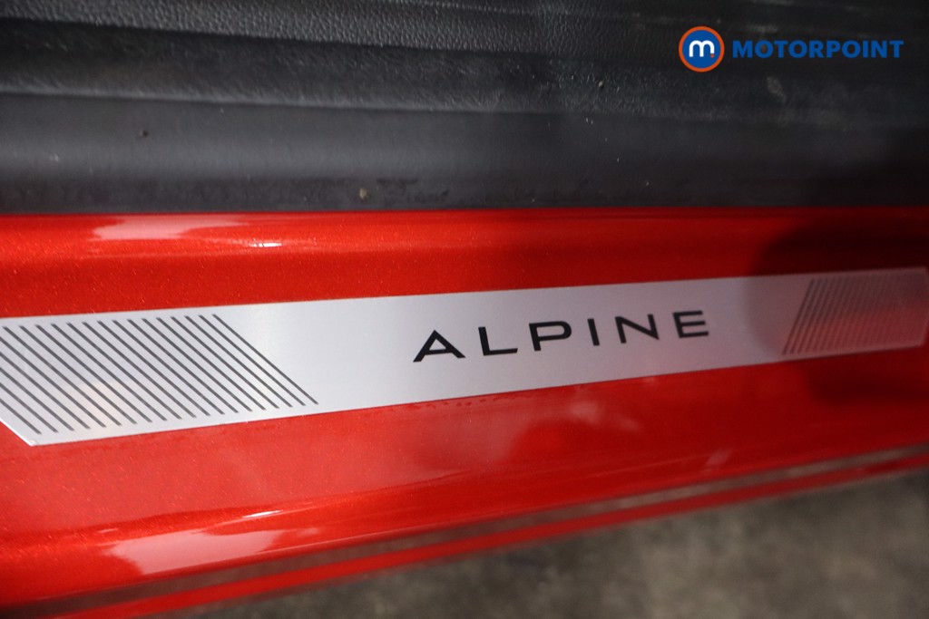 Renault Captur Esprit Alpine Automatic Petrol-Electric Hybrid SUV - Stock Number (1582576) - 20th supplementary image