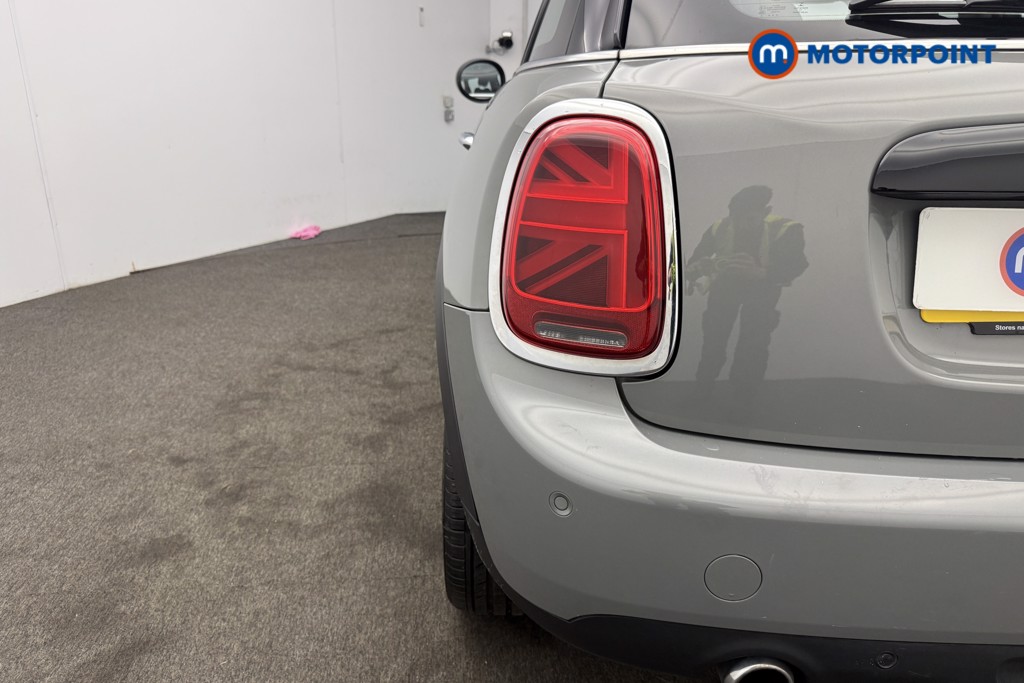 Mini Hatchback Cooper Manual Petrol Hatchback - Stock Number (1540736) - 6th supplementary image