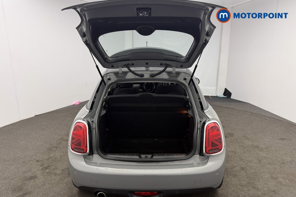 Mini Hatchback Cooper Manual Petrol Hatchback - Stock Number (1540736) - 8th supplementary image
