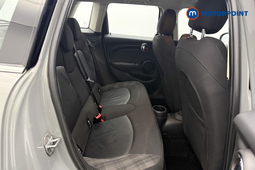 Mini Hatchback Cooper Manual Petrol Hatchback - Stock Number (1540736) - 10th supplementary image