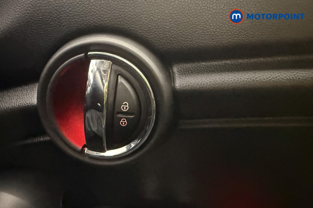 Mini Hatchback Cooper Manual Petrol Hatchback - Stock Number (1540736) - 19th supplementary image