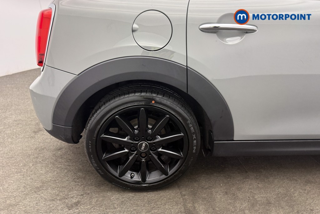 Mini Hatchback Cooper Manual Petrol Hatchback - Stock Number (1540736) - 26th supplementary image