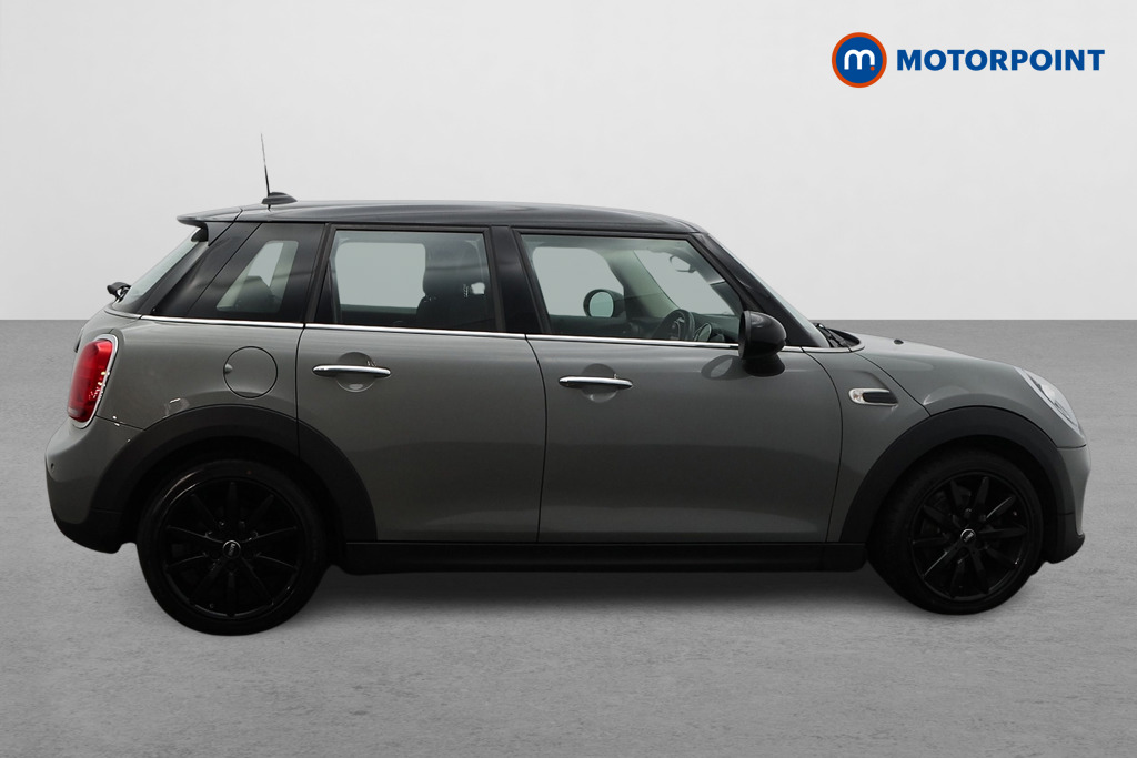 Mini Hatchback Cooper Manual Petrol Hatchback - Stock Number (1540736) - Drivers side