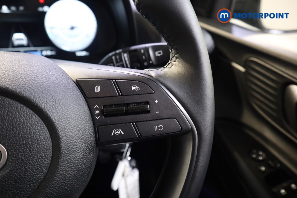 Hyundai Bayon Premium Manual Petrol SUV - Stock Number (1554063) - 4th supplementary image