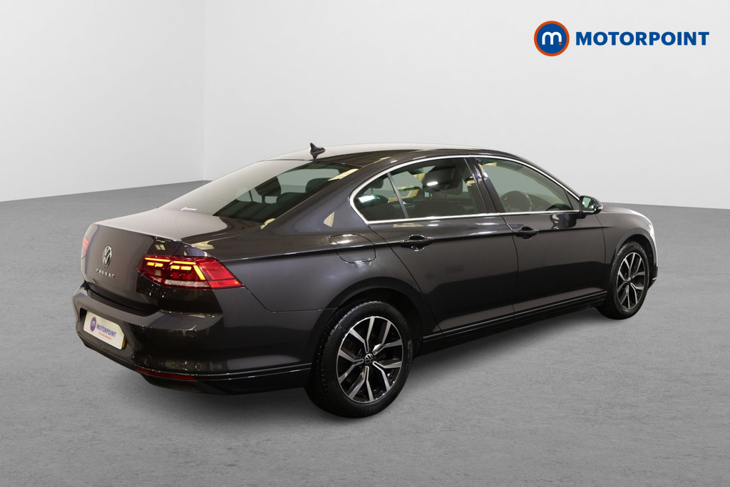 Volkswagen Passat SEL Automatic Petrol Saloon - Stock Number (1566426) - Drivers side rear corner