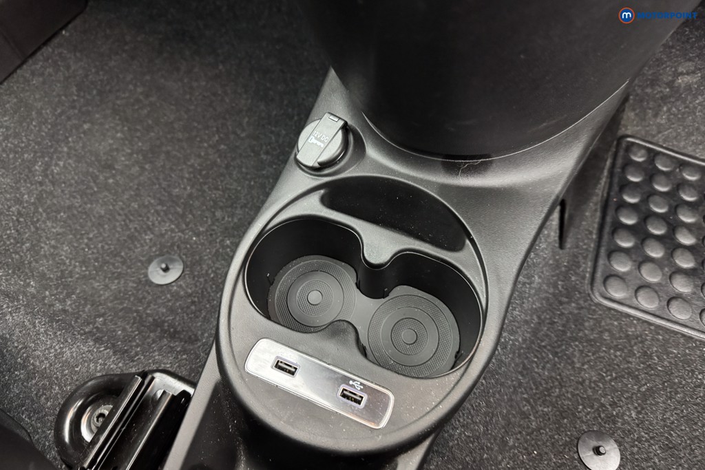 Fiat 500 TOP Manual Petrol-Electric Hybrid Hatchback - Stock Number (1566886) - 14th supplementary image