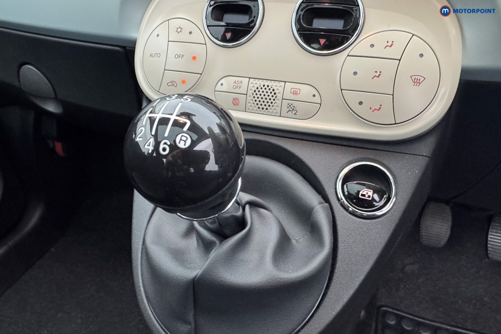 Fiat 500 TOP Manual Petrol-Electric Hybrid Hatchback - Stock Number (1566886) - 15th supplementary image