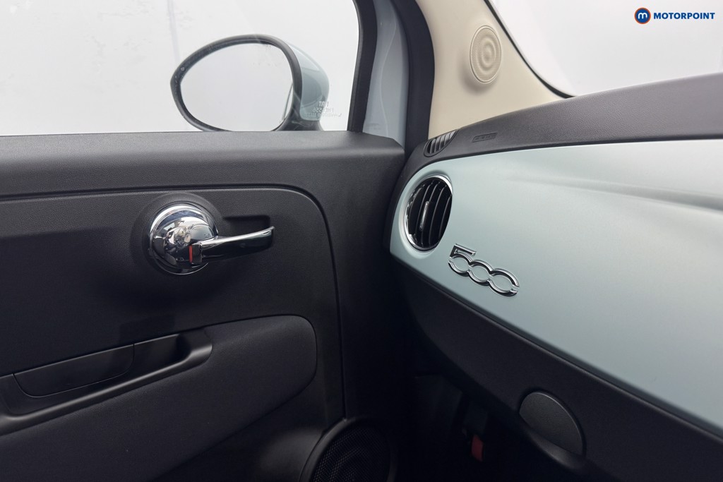 Fiat 500 TOP Manual Petrol-Electric Hybrid Hatchback - Stock Number (1566886) - 16th supplementary image
