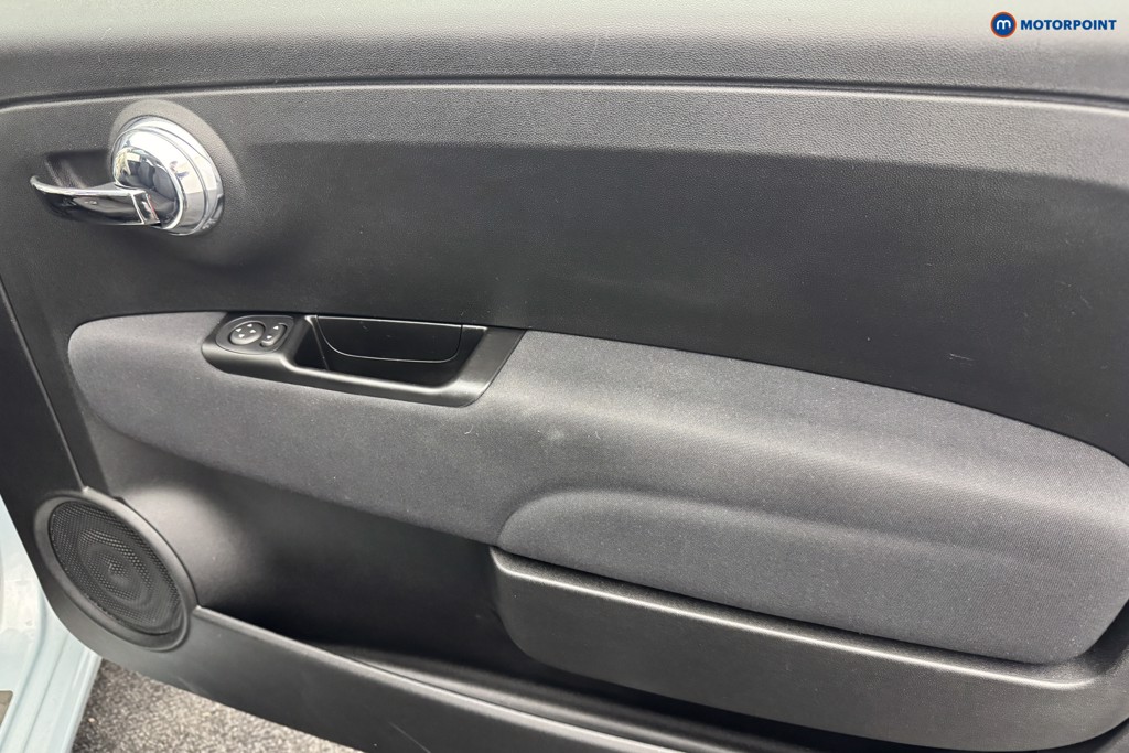 Fiat 500 TOP Manual Petrol-Electric Hybrid Hatchback - Stock Number (1566886) - 20th supplementary image