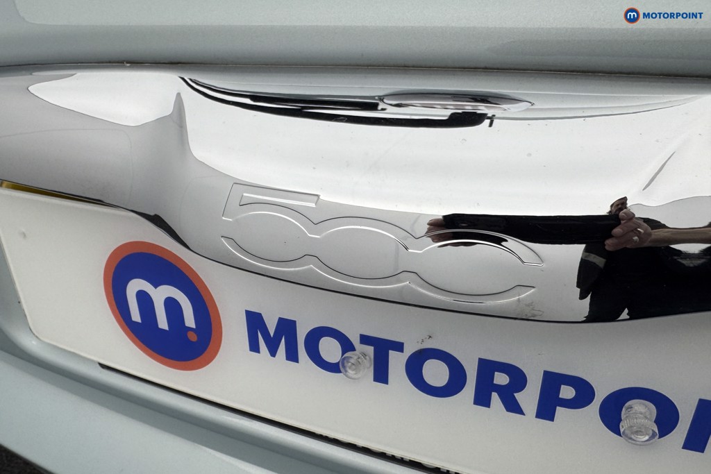 Fiat 500 TOP Manual Petrol-Electric Hybrid Hatchback - Stock Number (1566886) - 28th supplementary image