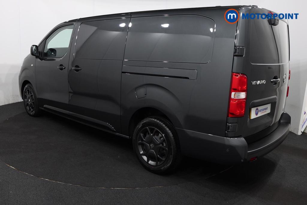 Vauxhall Vivaro PRO Manual Diesel Panel Van - Stock Number (1567206) - Passenger side rear corner