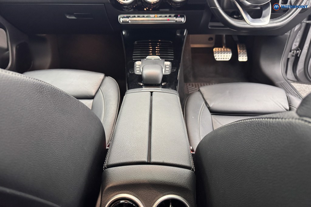 Mercedes-Benz CLA Amg Line Automatic Diesel Estate - Stock Number (1567928) - 12th supplementary image