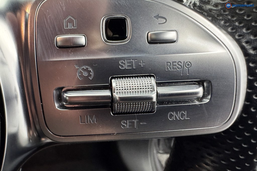 Mercedes-Benz CLA Amg Line Automatic Diesel Estate - Stock Number (1567928) - 20th supplementary image