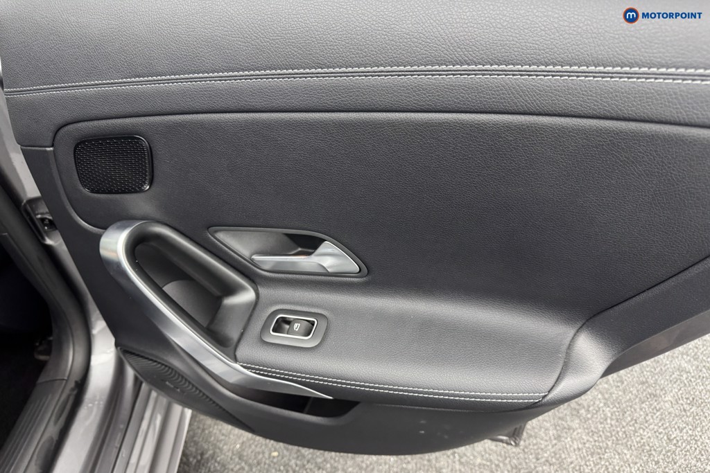 Mercedes-Benz CLA Amg Line Automatic Diesel Estate - Stock Number (1567928) - 25th supplementary image