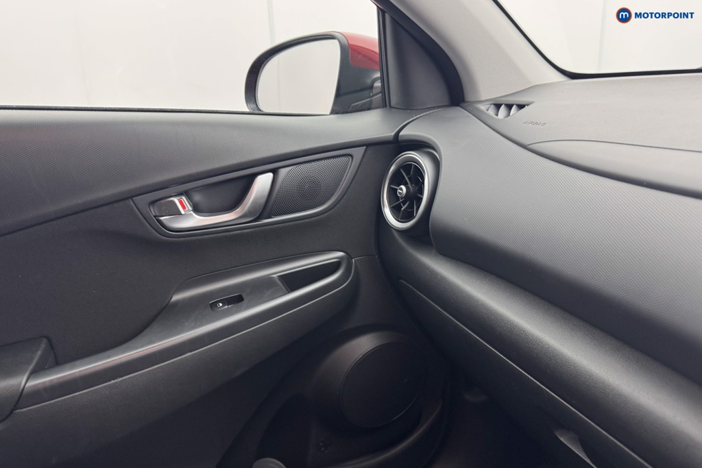 Hyundai Kona Premium Automatic Petrol-Electric Hybrid SUV - Stock Number (1569146) - 16th supplementary image